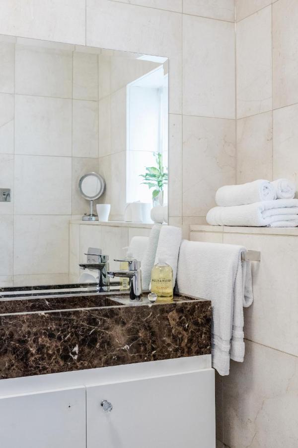 Oxford Street 2 Bed Apartment Londra Esterno foto