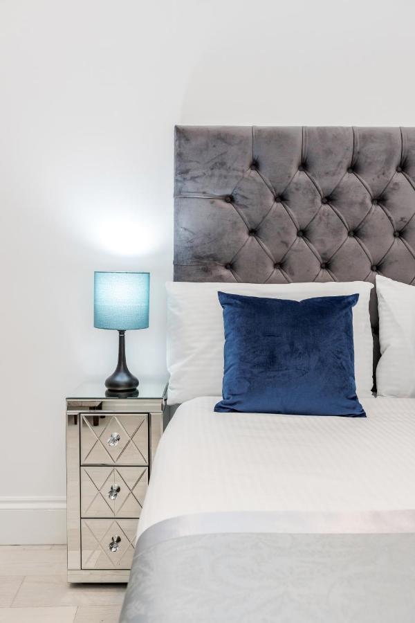 Oxford Street 2 Bed Apartment Londra Esterno foto